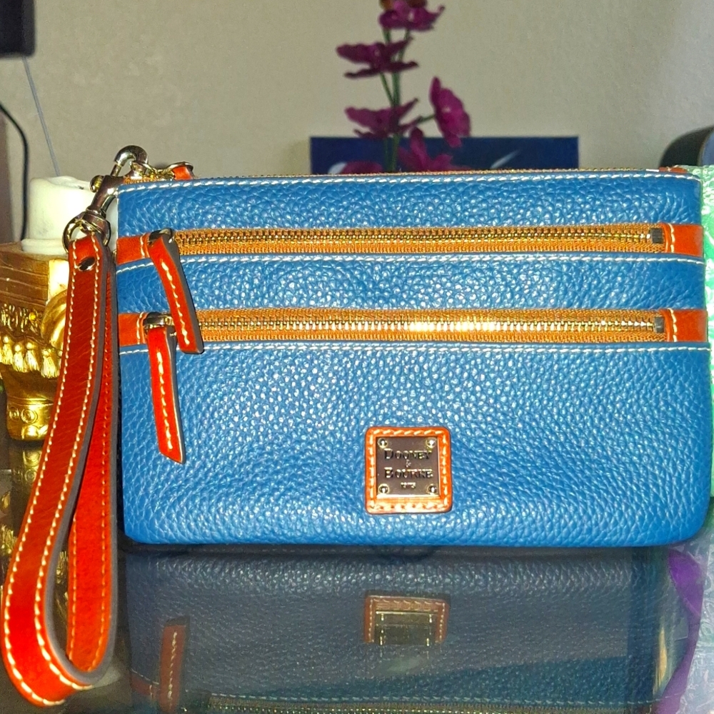 Dooney and Bourke Triple Zip Wristlet